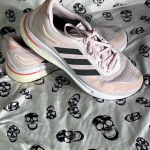 2021 Adidas Wmns Supernova Wide 'Almost Pink Carbon'